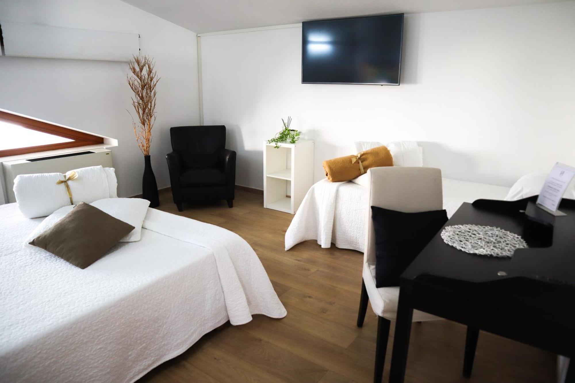 Alba Boutique Hotel 4*