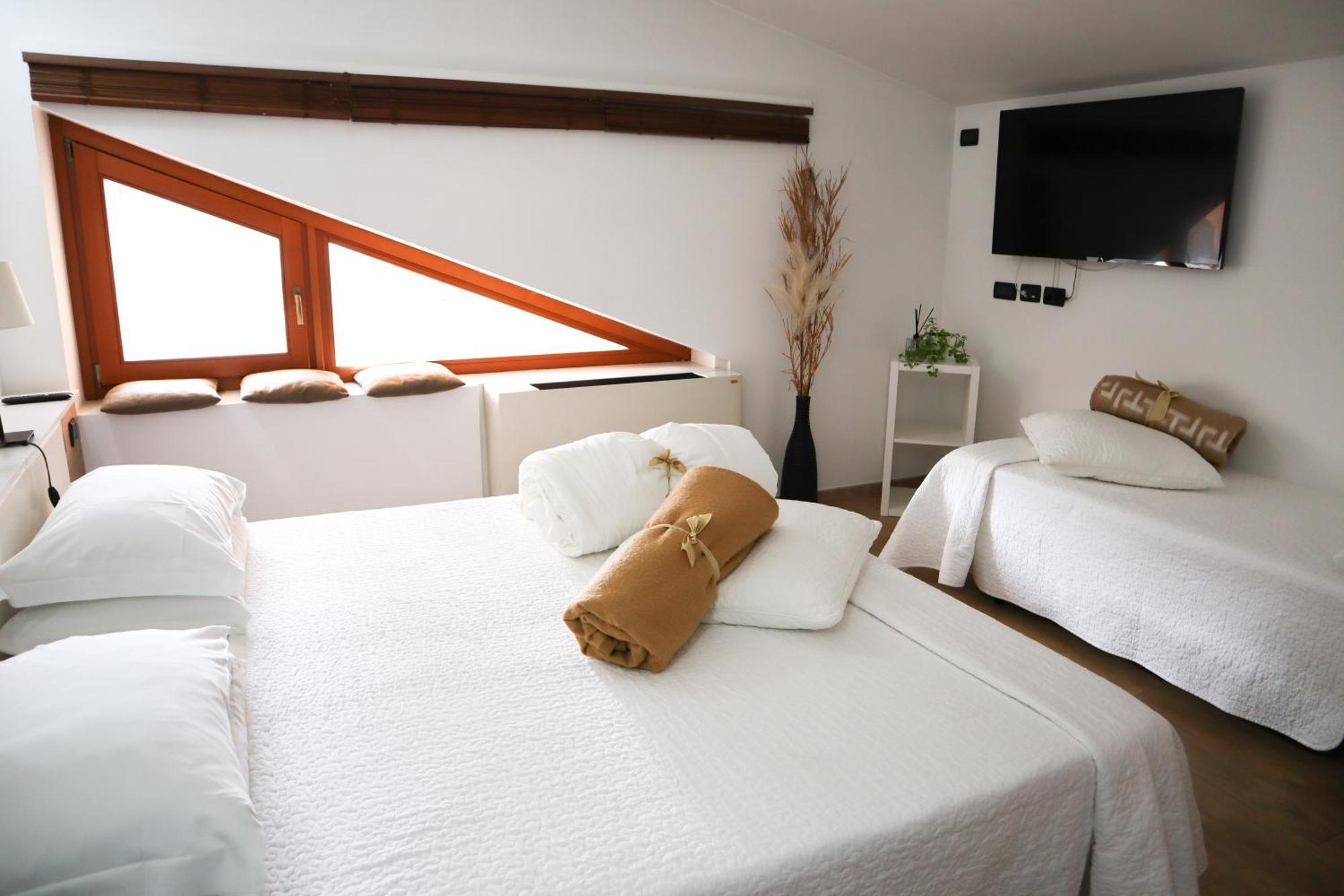Alba Boutique Hotel 4*
